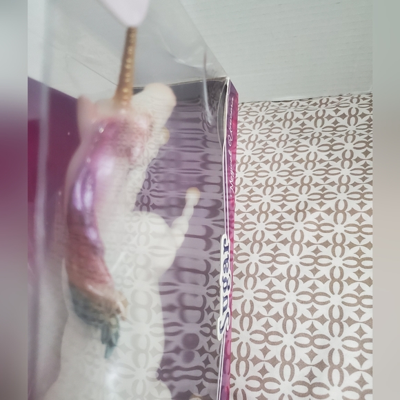 Breyer Sugar Megical Unicorn. - Picture 5 of 16